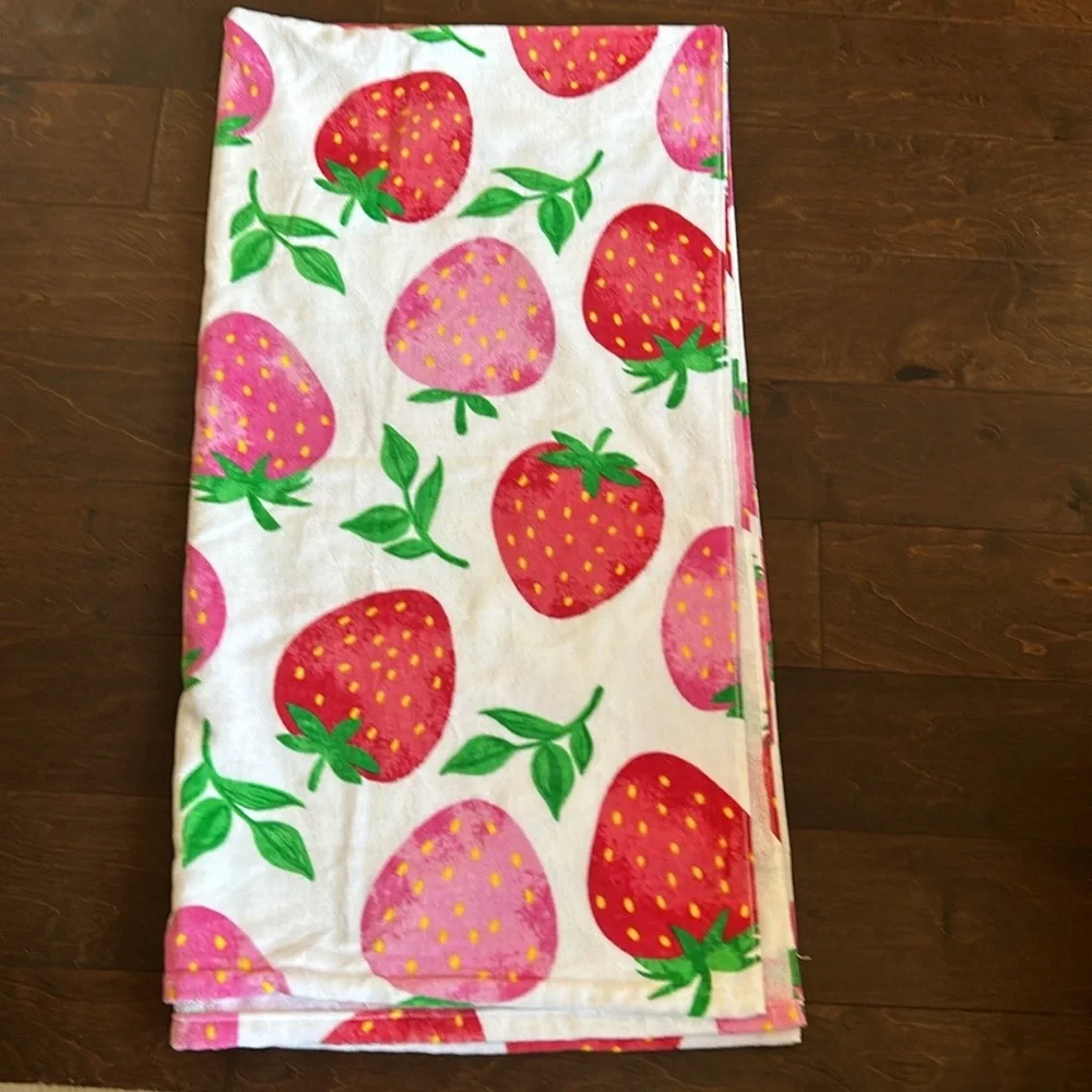 Deborah Connolly Designs Beach Towel Strawberry Print cotton Blend 36”x68